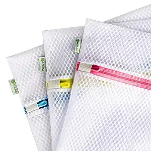 Sasum Life Laundry Bags, 3 Pack Zippered Mesh Polyester Wash Bags Premium Durable White for Jeans, Lingerie,Socks,Bra Sweaters, Coats in Washing Machine & Drier (Beehive)