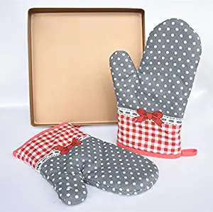 Golden Bakeware Alloy Nonstick Baking Pan 11" 11" + Bowknot Oven Gloves