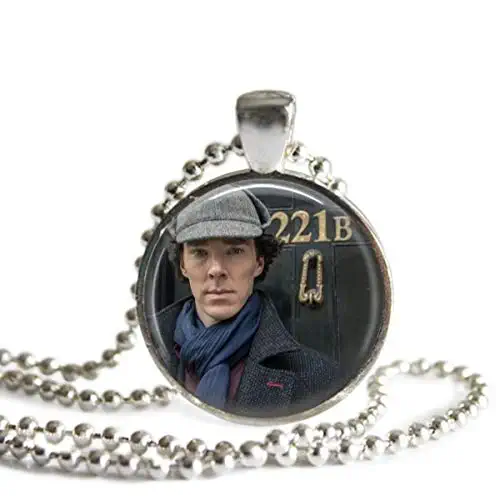 Sherlock Holmes Hat 221 B 1 Inch Silver Plated Pendant Necklace or Keychain